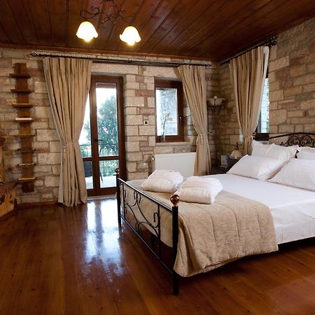 Nisista Lodge Mountain View Rodavgi الغرفة الصورة